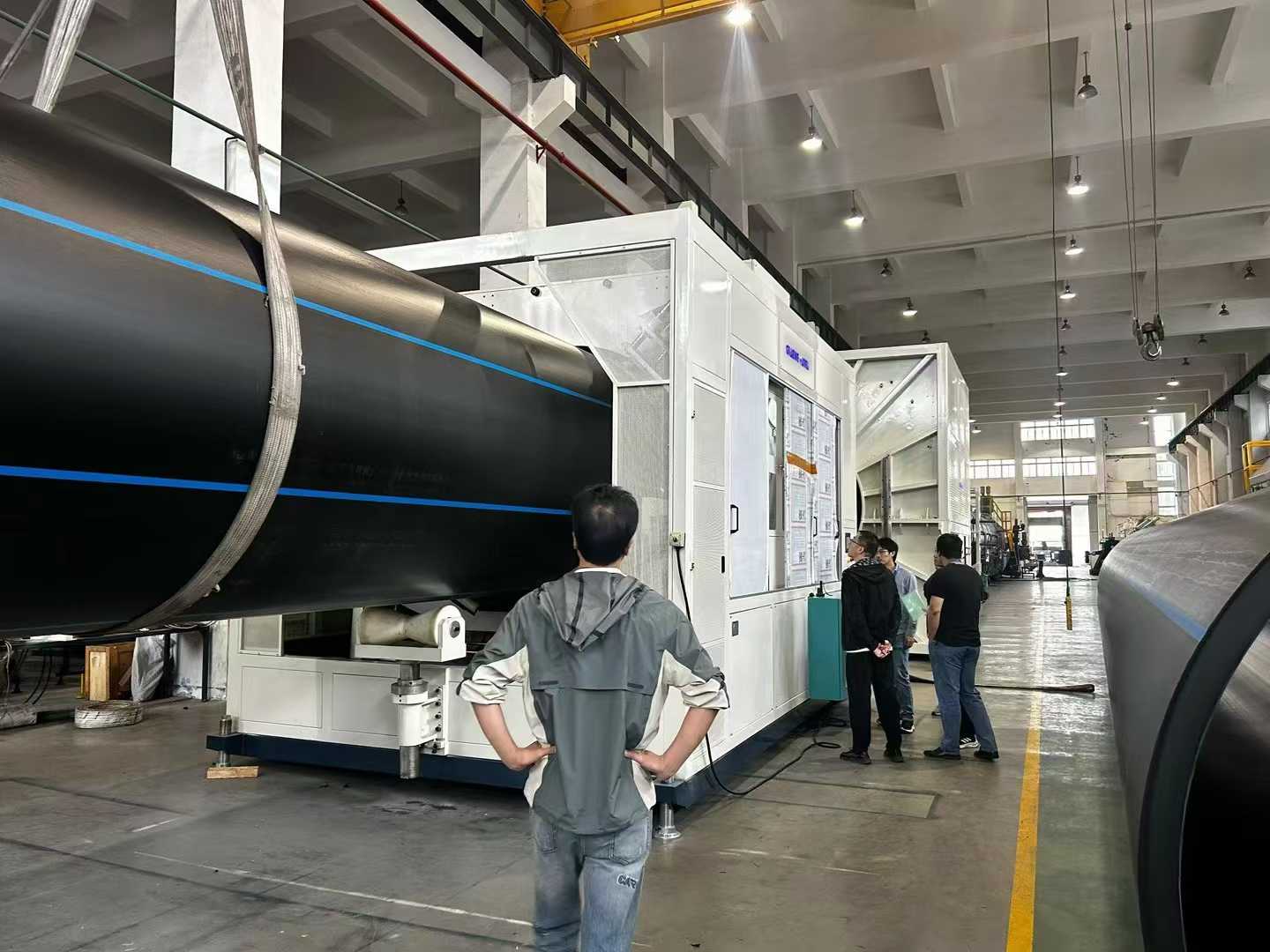 نکات کلیدی برای راه اندازی تجهیزات و فناوری تولید لوله های پلی اتیلن با قطرهای بزرگ بالای 2000 میلی متر